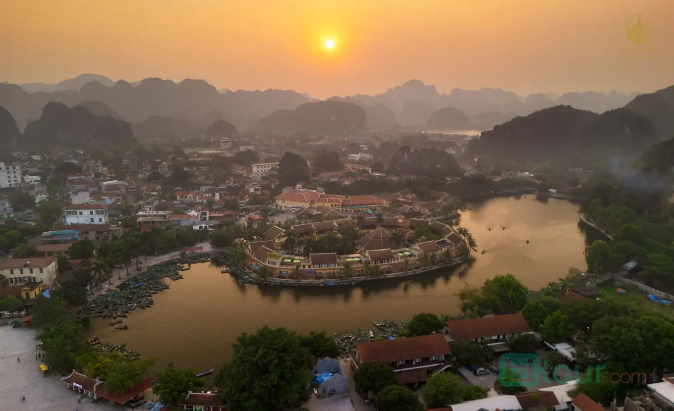 Unforgettable Vietnam Journey 14 Days: Hanoi, Halong Bay & Mekong Delta